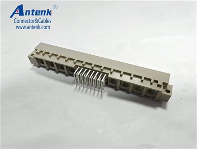 DIN41612 Verticale plugconnector 24 Posities